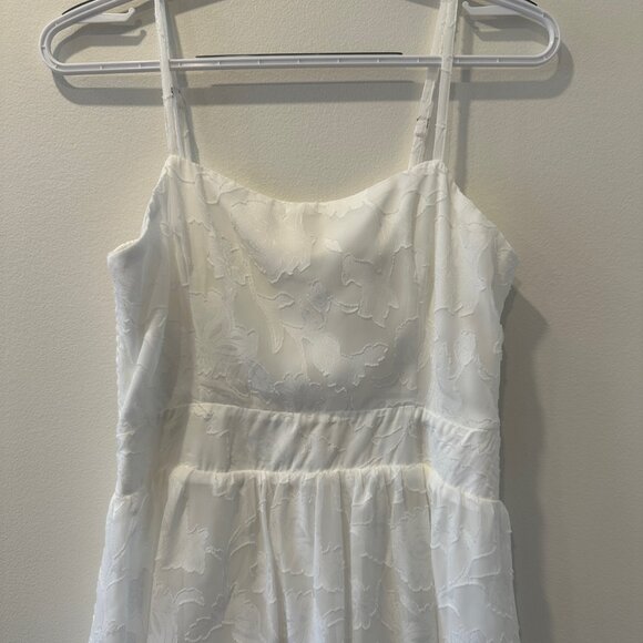 Lulus Grace and Beauty White Burnout Floral Print Tiered Dress Size Large - Picture 2 of 4